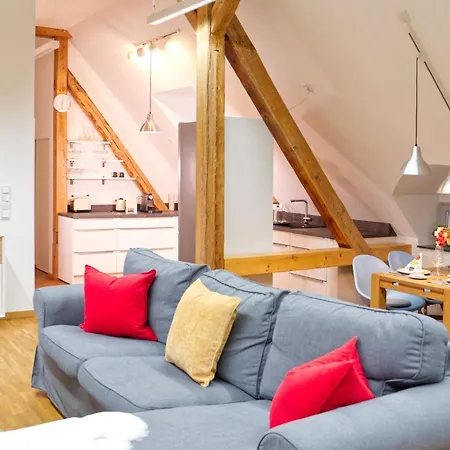 Bohnapartments Altstadt-loft - 85 Qm Mit Wasserbett Apartment